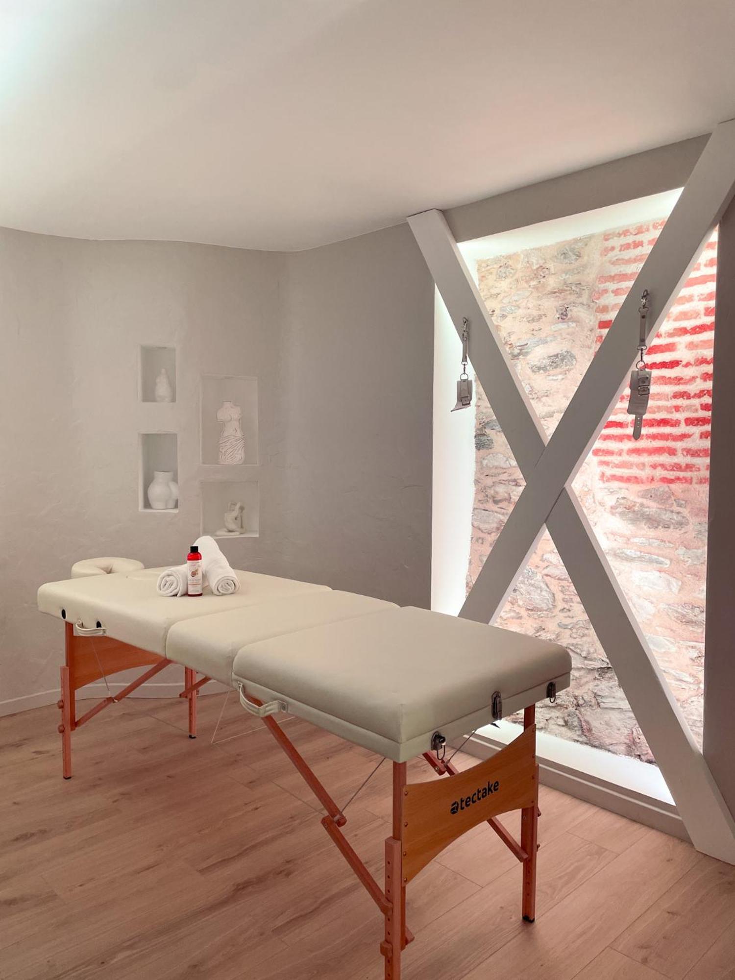 A La Folie - Loft & Spa Montrevault Buitenkant foto